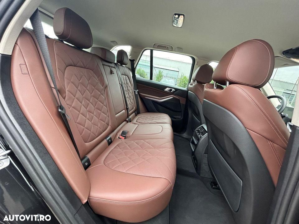 BMW X5 xDrive50e - 16