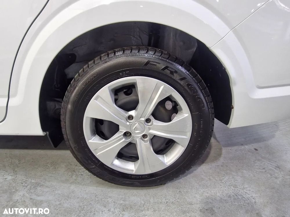Dacia Logan ECO-G 100 Essential - 4
