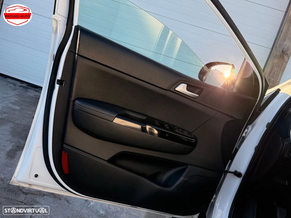 Kia Sportage 1.6 CRDI ISG TX - 12