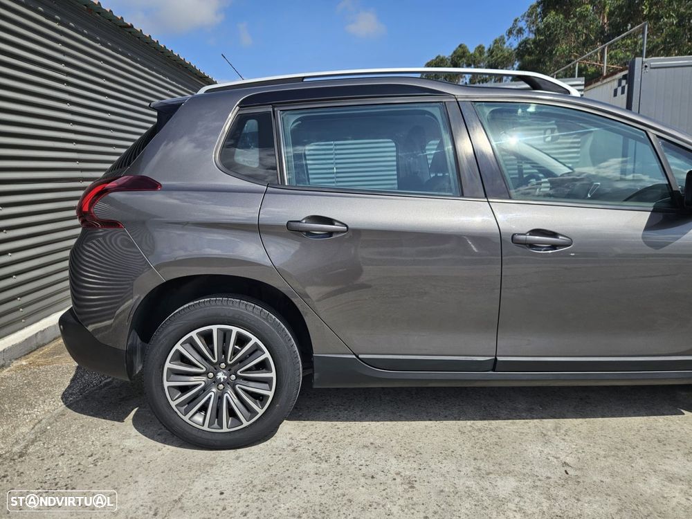 Peugeot 2008 1.2 PureTech Active - 9