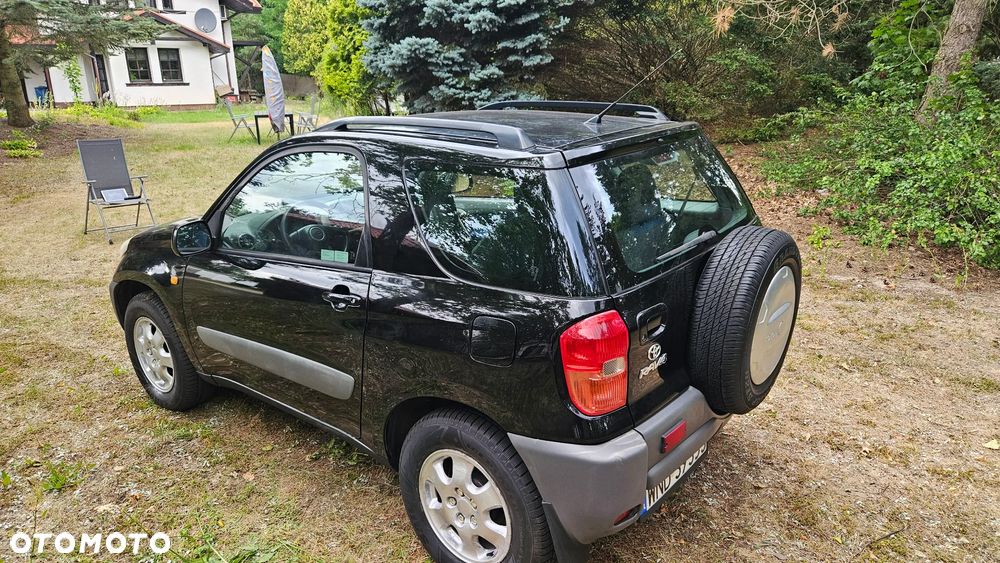 Toyota RAV4 1.8 VVT-i 4x2 - 29