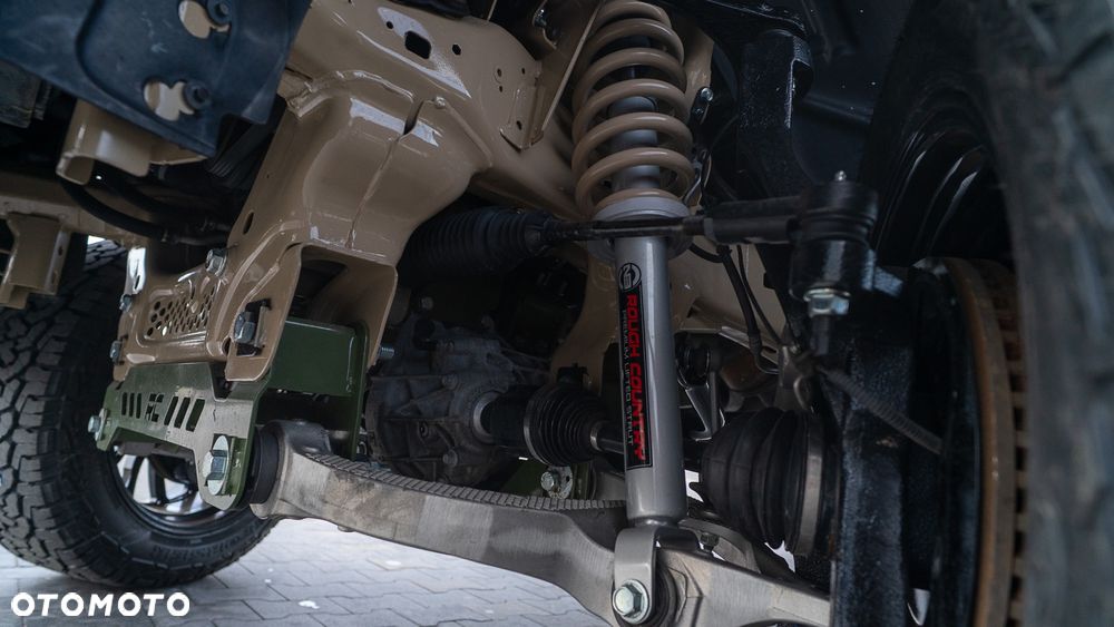 RAM 1500 Crew Cab MB Sport - 11