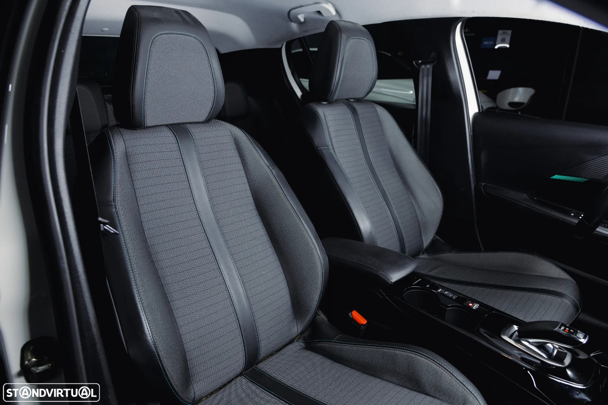 Peugeot e-208 50 kWh Allure Pack - 10