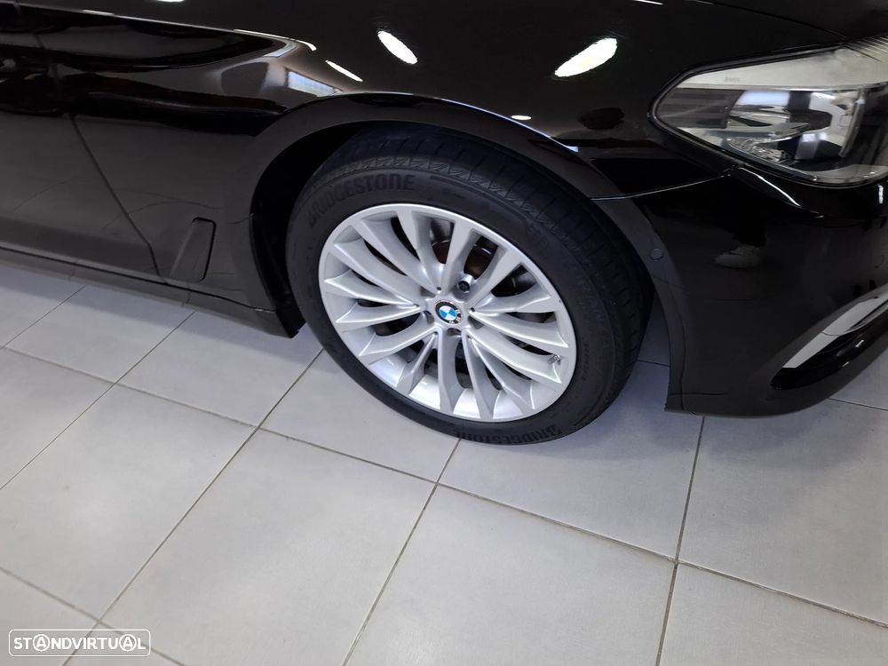 BMW 520 d Aut. Luxury Line - 6