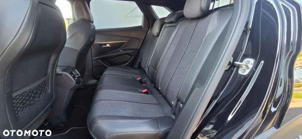 Peugeot 3008 1.5 BlueHDi GT Pack S&S EAT8 - 34