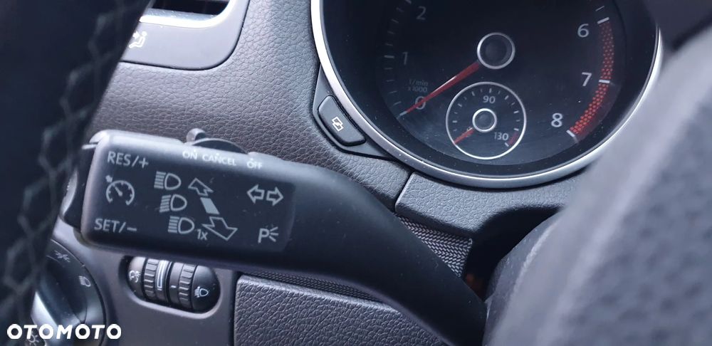 Volkswagen Golf 1.4 TSI Style - 27