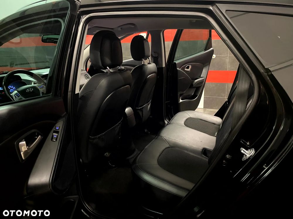 Hyundai ix35 1.6 2WD Trend - 18