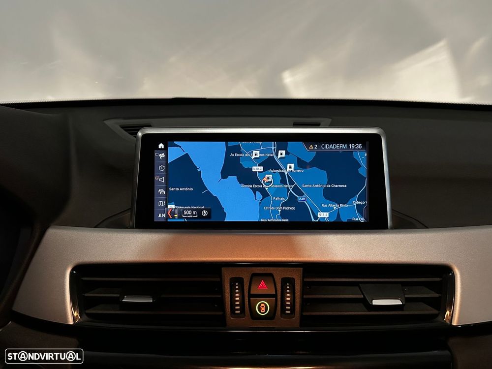 BMW X1 16 d sDrive Advantage - 23