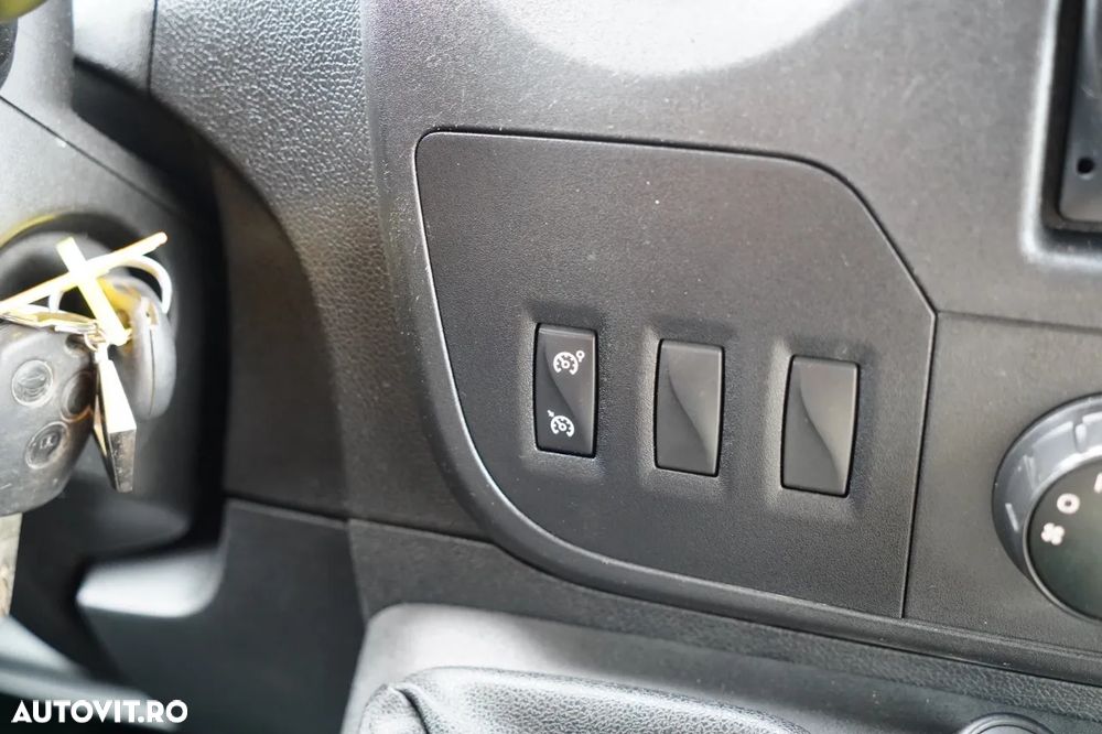 Renault MASTER / CAROSERIE ROATĂ / PANOU / CABINĂ DUPĂ 7 LOCURI / IMPORTAT - 28