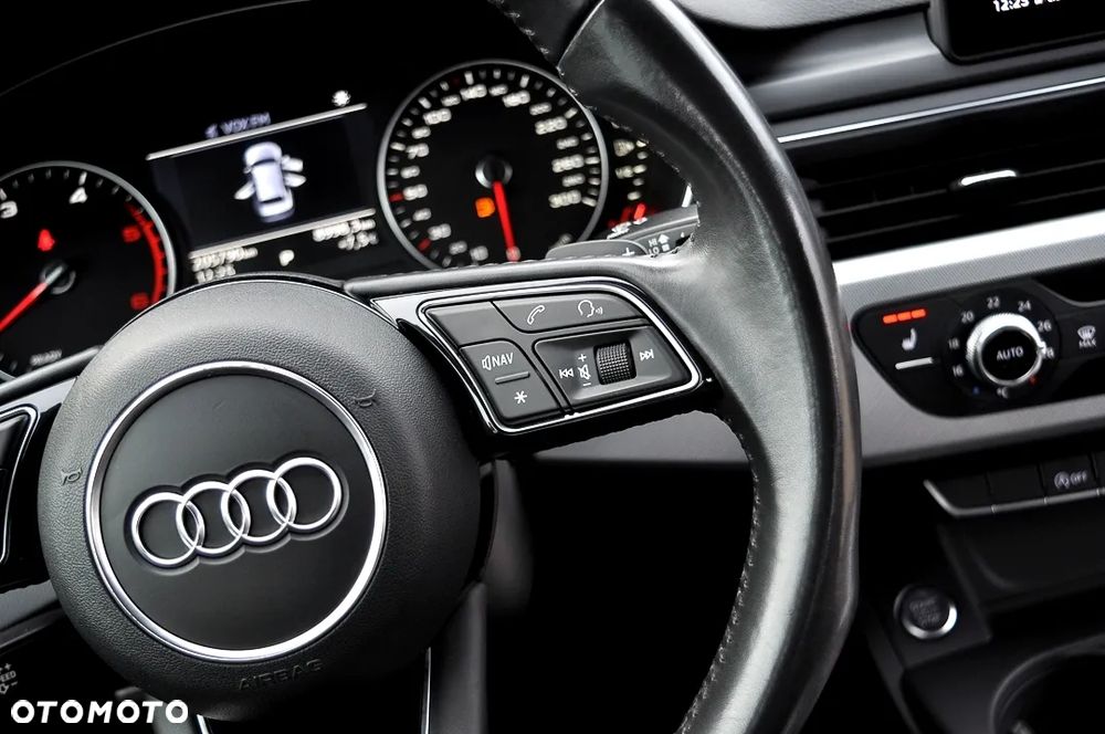 Audi A4 Avant 2.0 TDI S tronic - 35