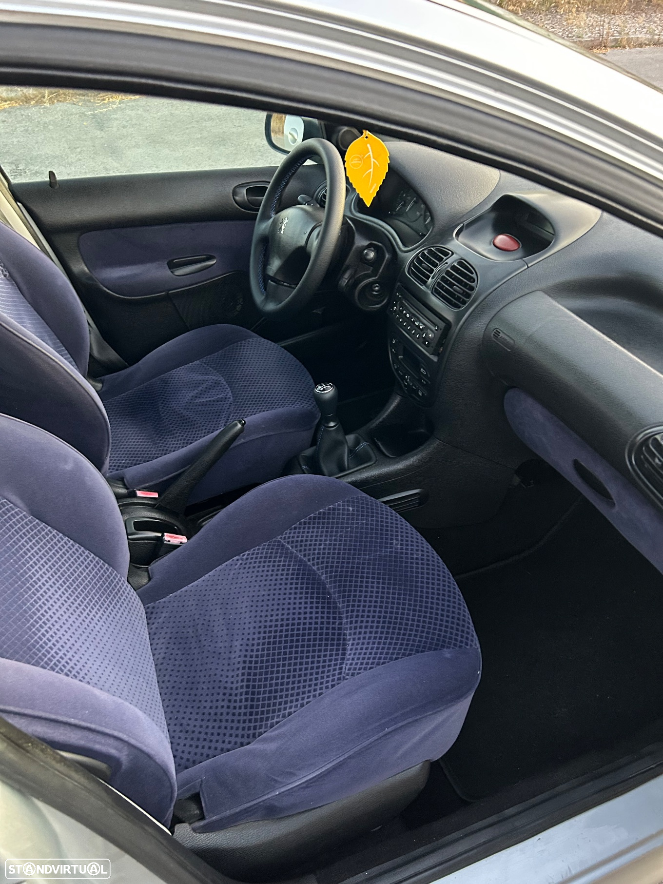 Peugeot 206 1.1 Black & Silver - 7