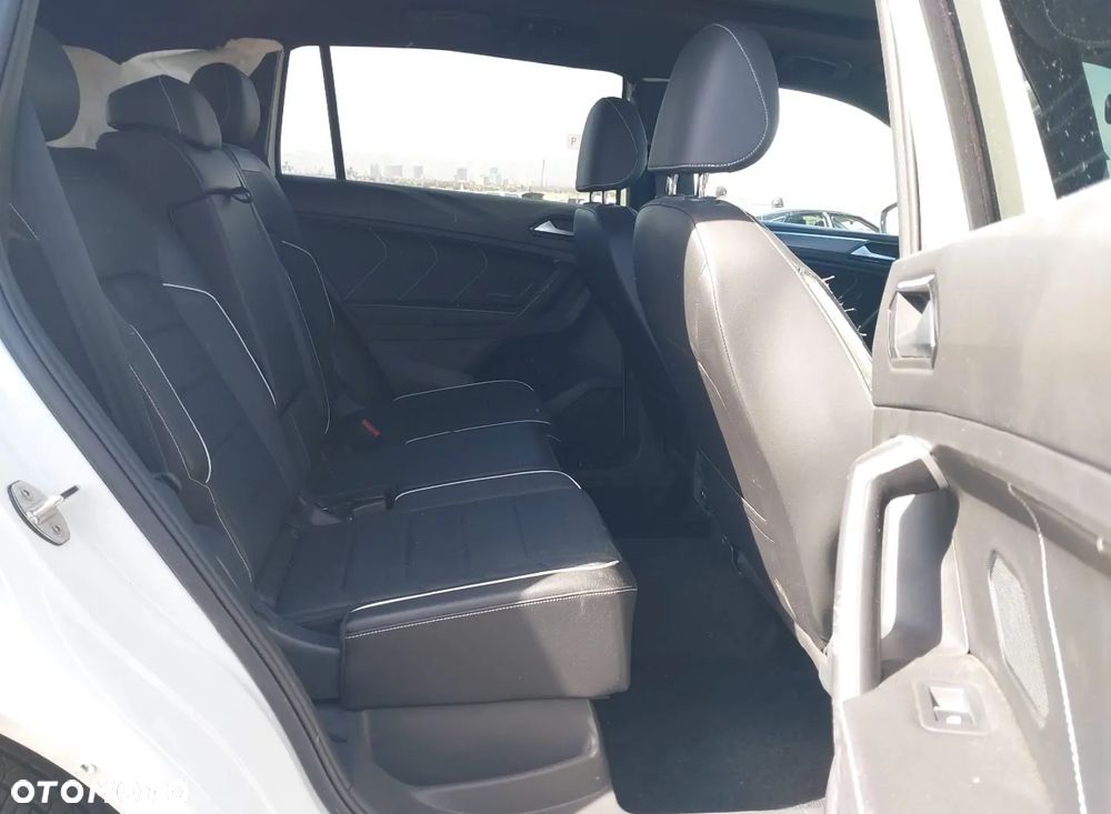 Volkswagen Tiguan Allspace - 12