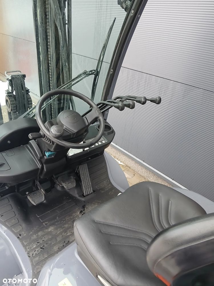 Toyota 02-8FGF25 - 7