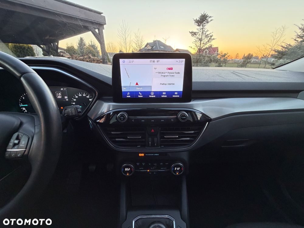 Ford Kuga 2.0 TDCi FWD Titanium - 16