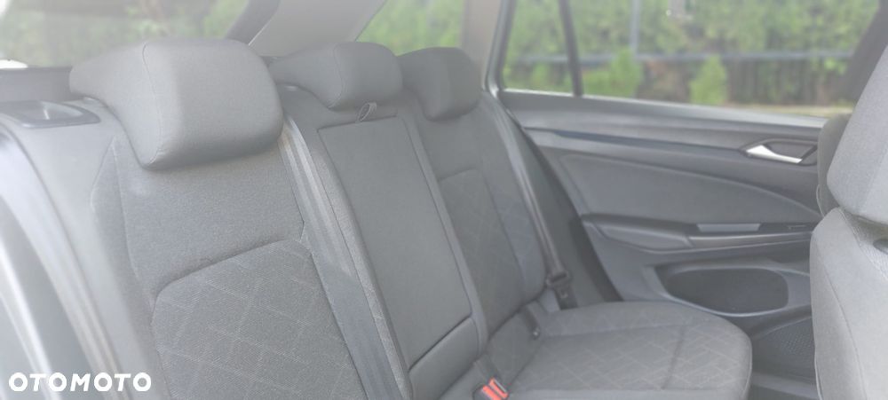 Volkswagen Golf 2.0 TDI Life - 28