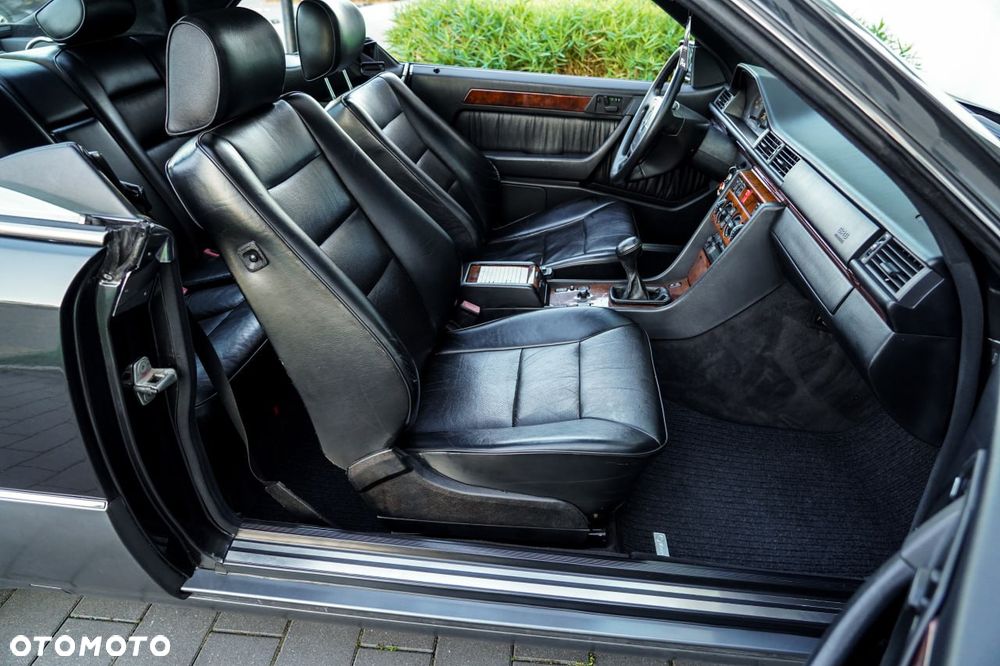 Mercedes-Benz W124 (1984-1993) - 15