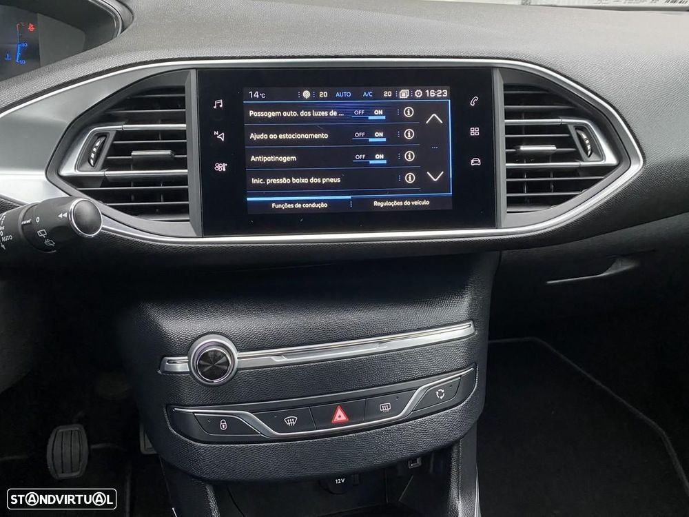 Peugeot 308 SW 1.5 BlueHDi Allure Pack - 22