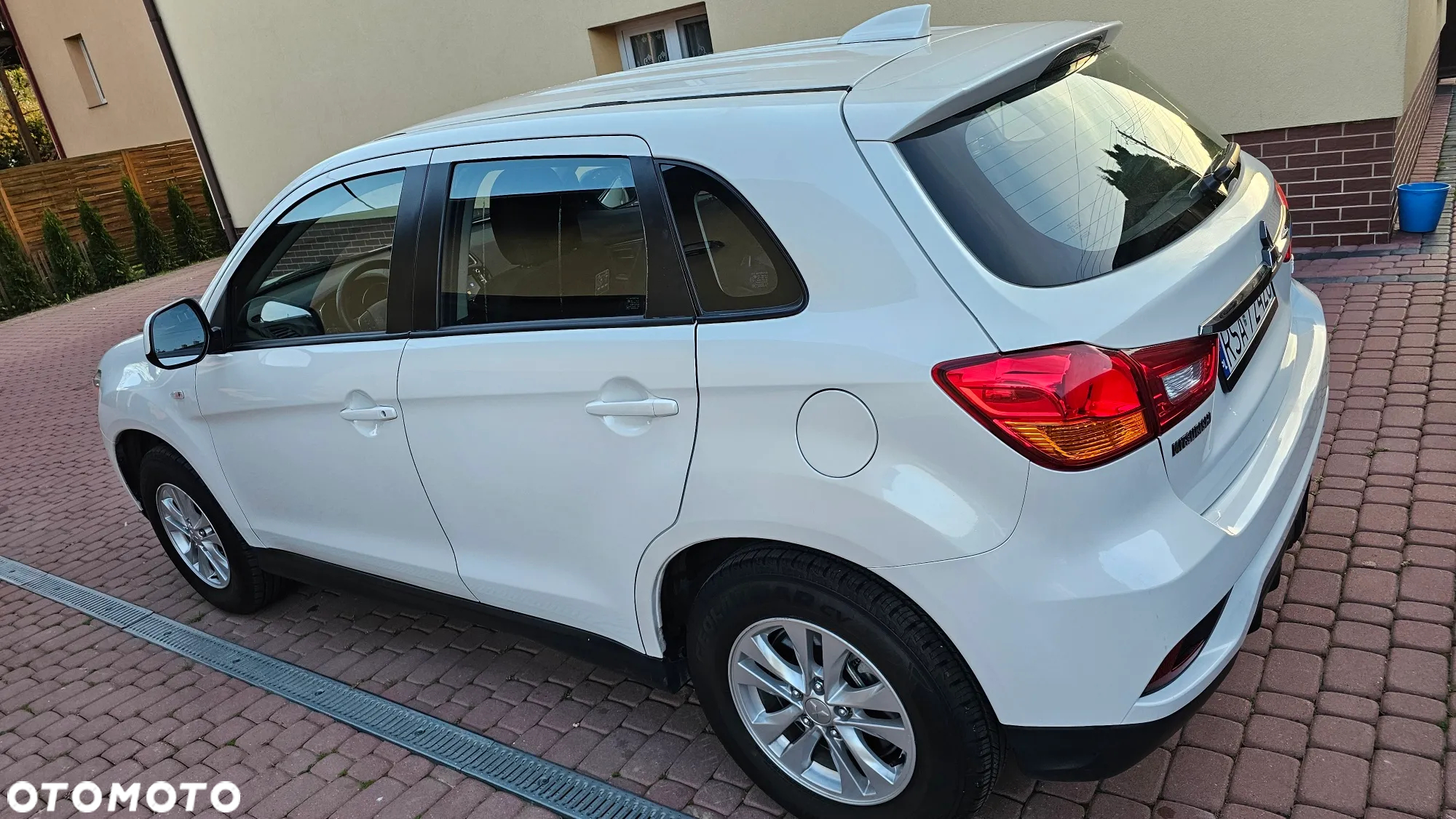 Mitsubishi ASX 1.6 2WD Intense - 21