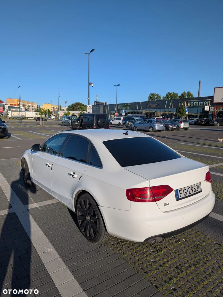 Audi A4 Avant 2.0 TDI Prime Line - 2