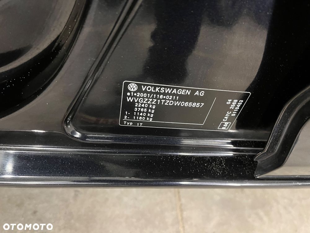 Volkswagen Touran 1.6 TDI DPF BlueMotion Technology Highline - 32