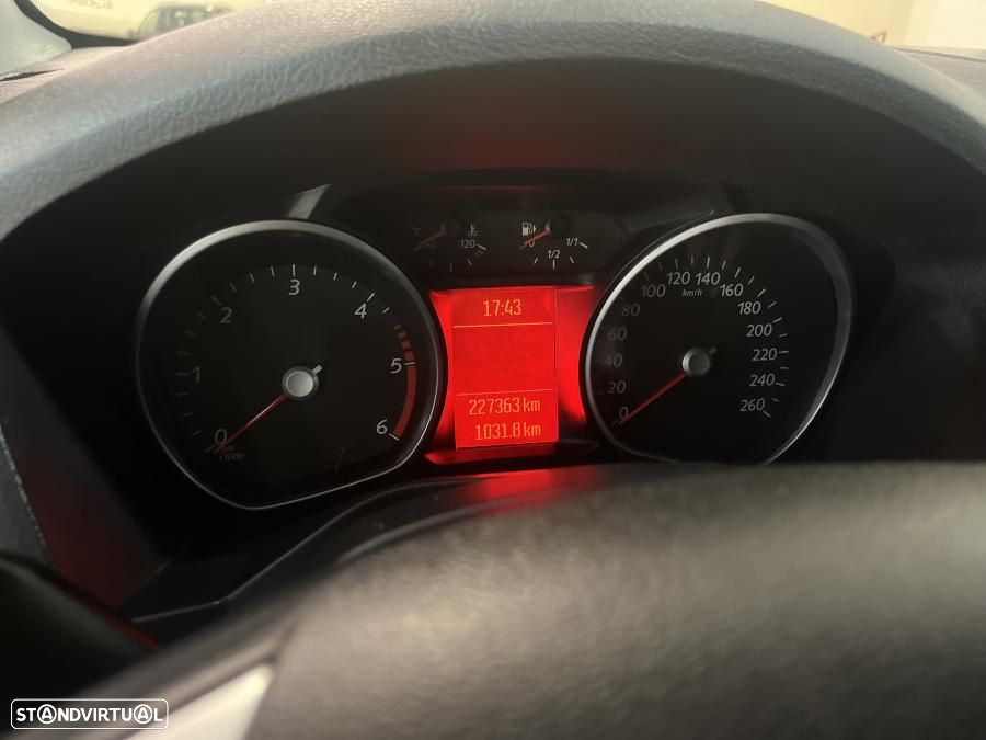 Ford Galaxy 1.6 TDCi Titanium - 14