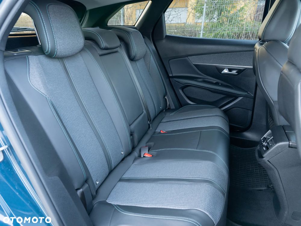 Peugeot 3008 1.6 PureTech Hybrid PHEV Allure Pack S&S EAT8 - 21