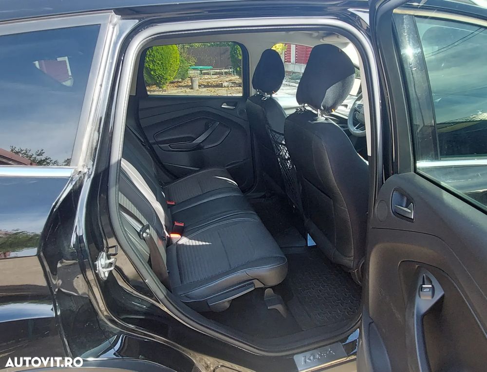 Ford Kuga 2.0 TDCi 4WD Powershift Titanium - 9