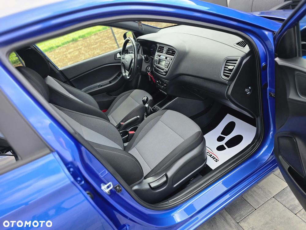 Hyundai i20 1.2 Passion - 21
