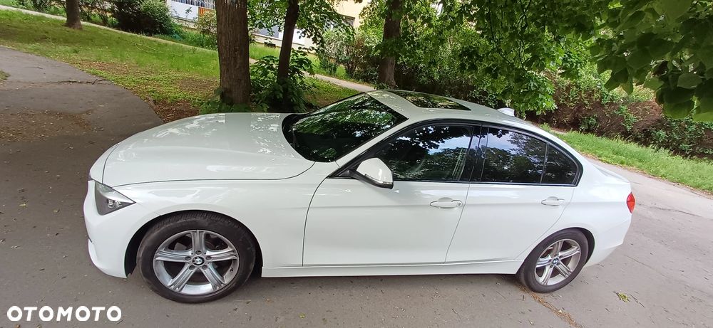 BMW Seria 3 - 17