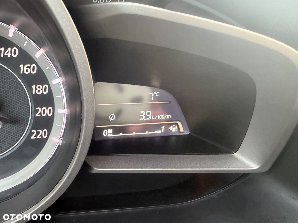 Mazda 2 SKYACTIV-D 105 Sports-Line - 36