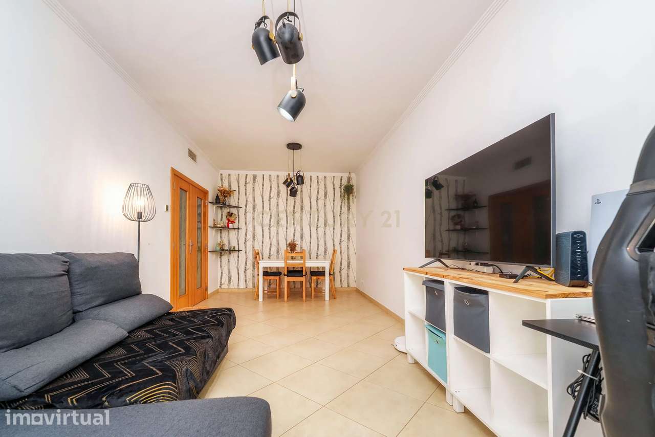 Apartamento T2 + Arrecadação | Central | Construção Recente | São Brás - Grande imagem: 4/40