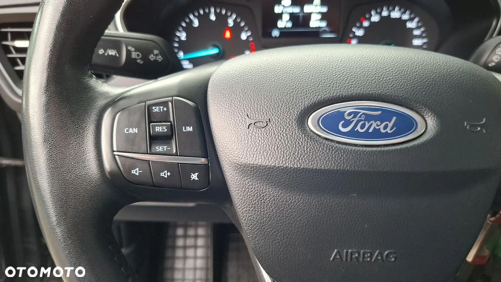 Ford Focus 1.0 EcoBoost Trend Edition - 16