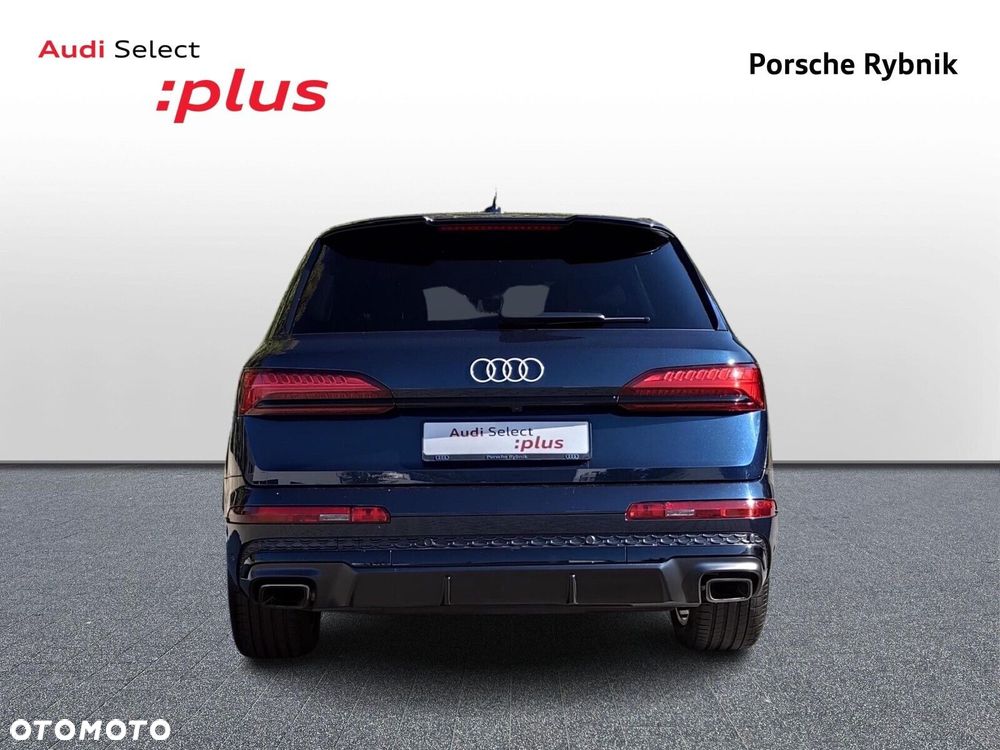 Audi Q7 - 4