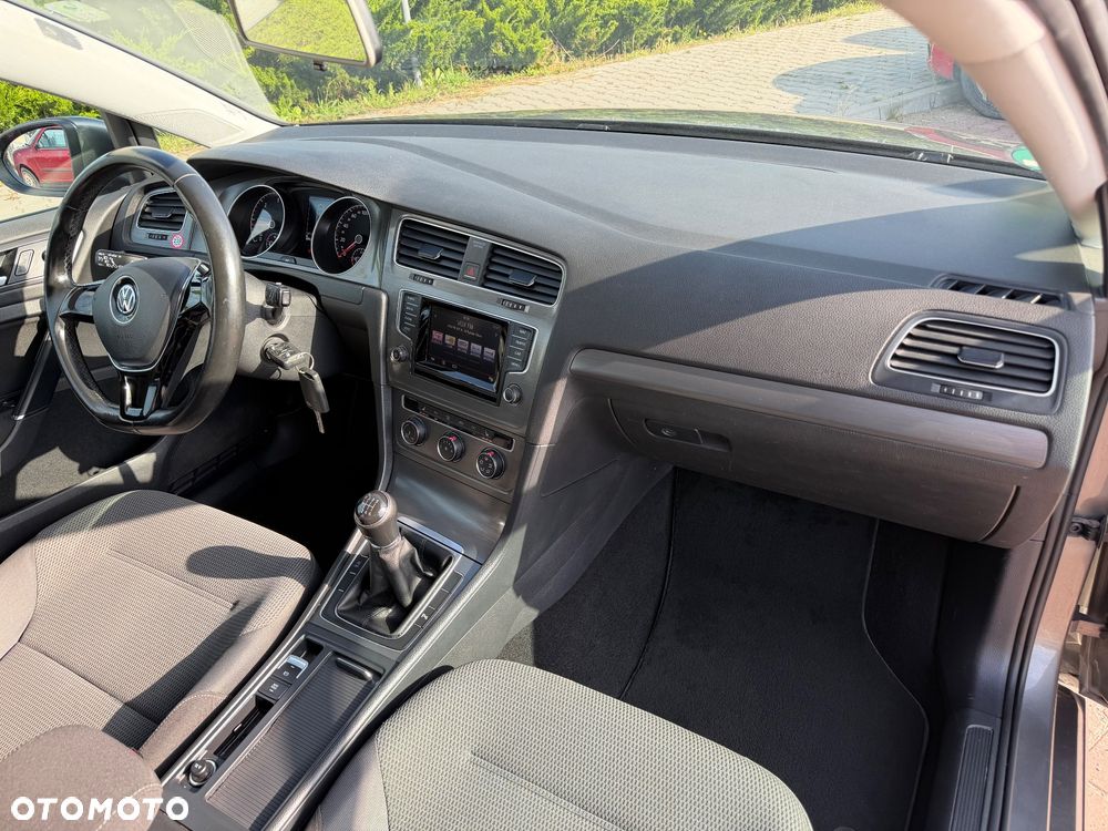 Volkswagen Golf Variant 2.0 TDI (BlueMotion Technology) Comfortline - 27