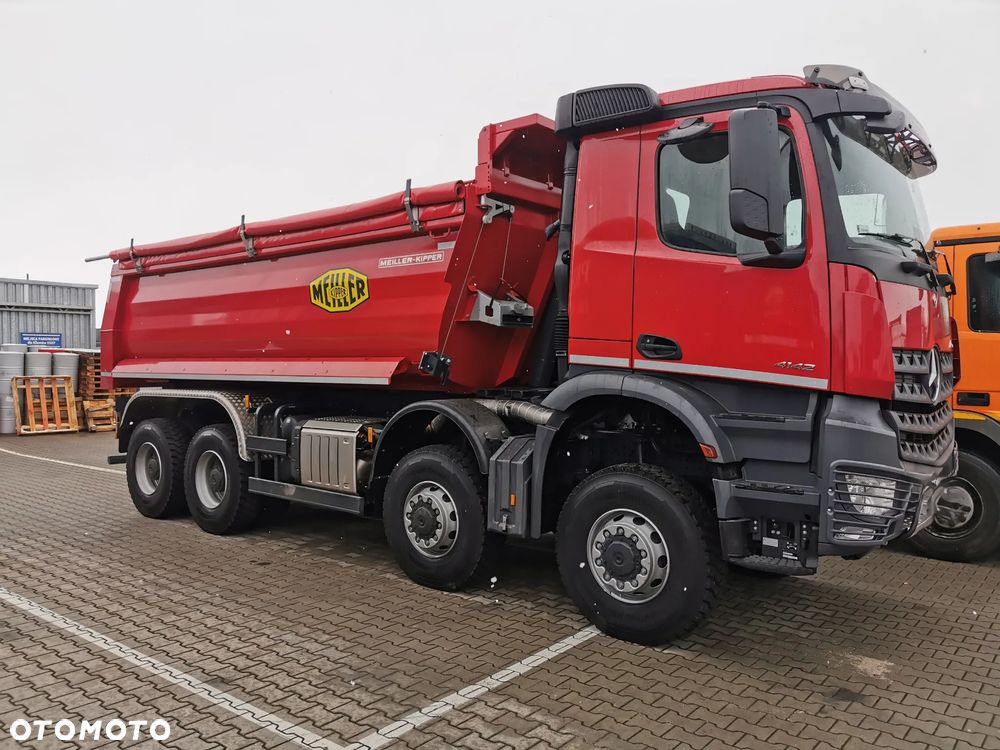 Mercedes-Benz Arocs 4145 AK 8x8 Wywrotka - 4