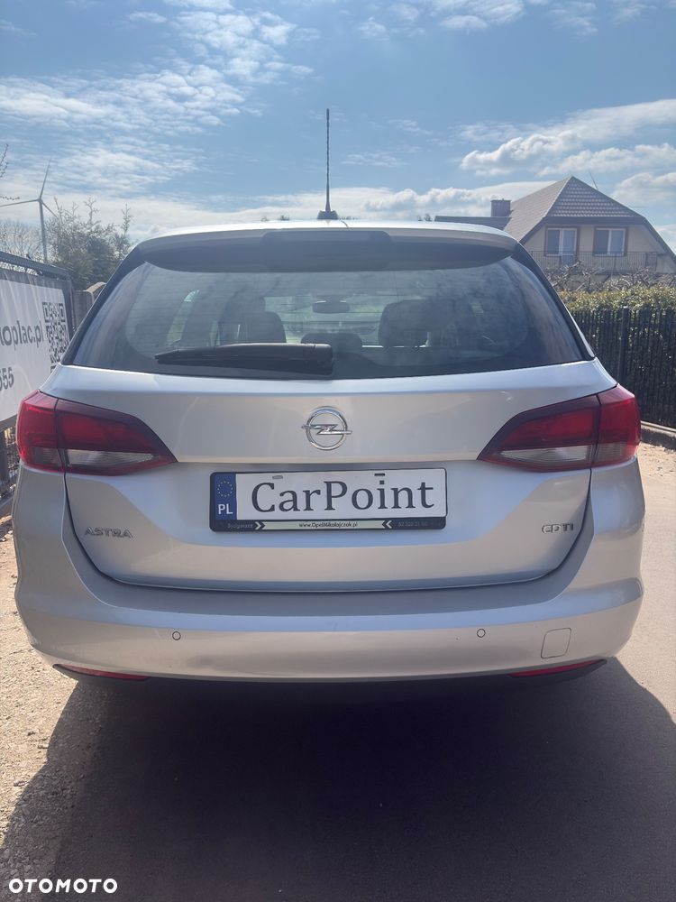 Opel Astra 1.6 CDTI Cosmo - 9