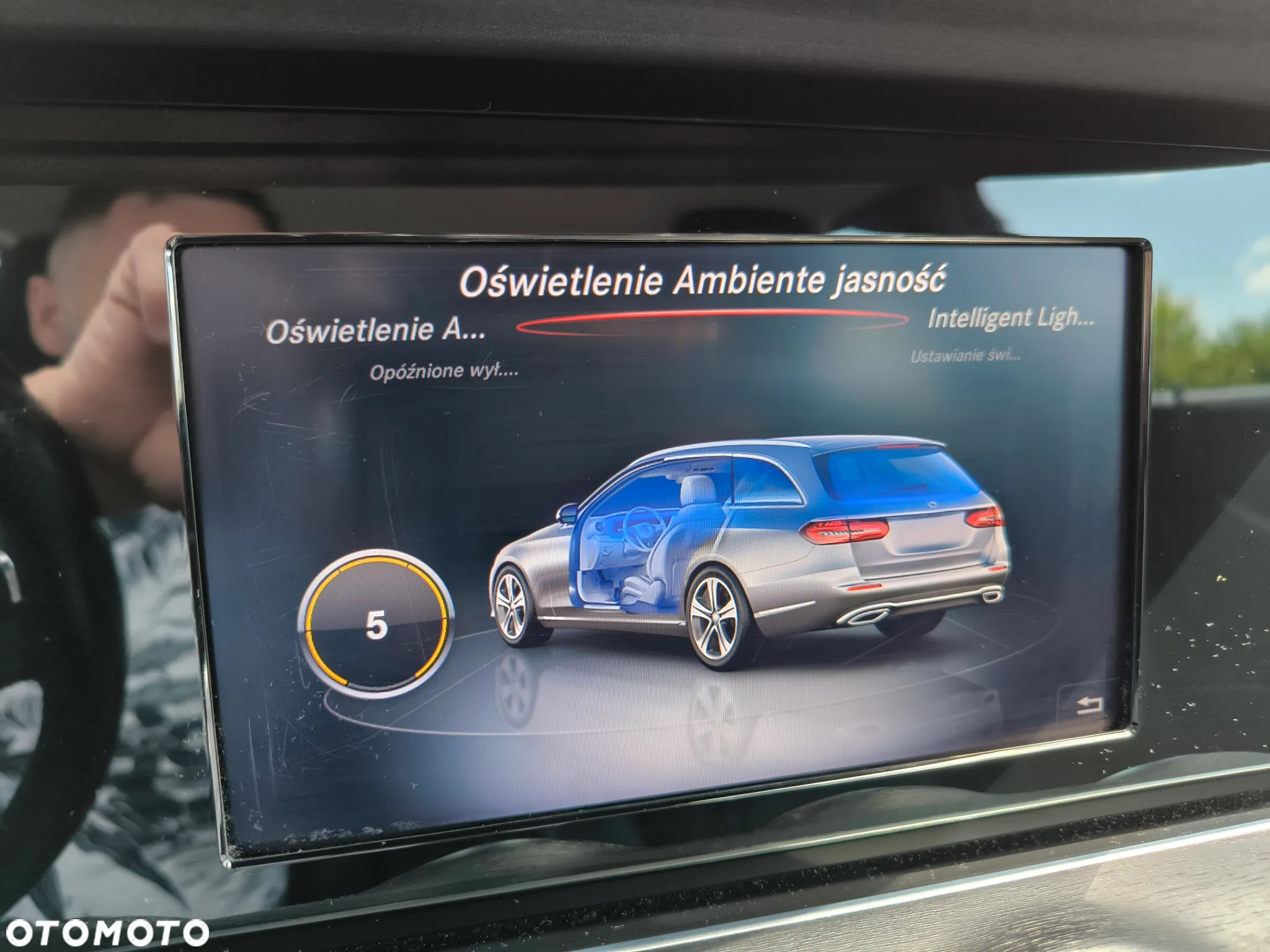 Mercedes-Benz Klasa E 200 d 9G-TRONIC - 29