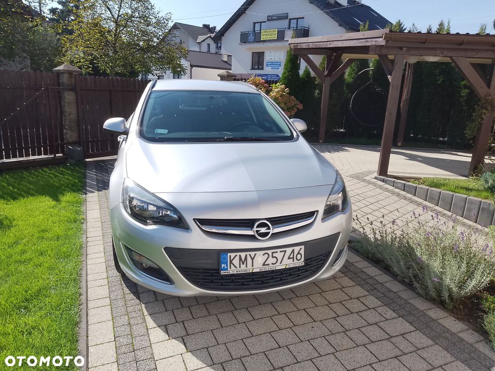 Opel Astra - 4