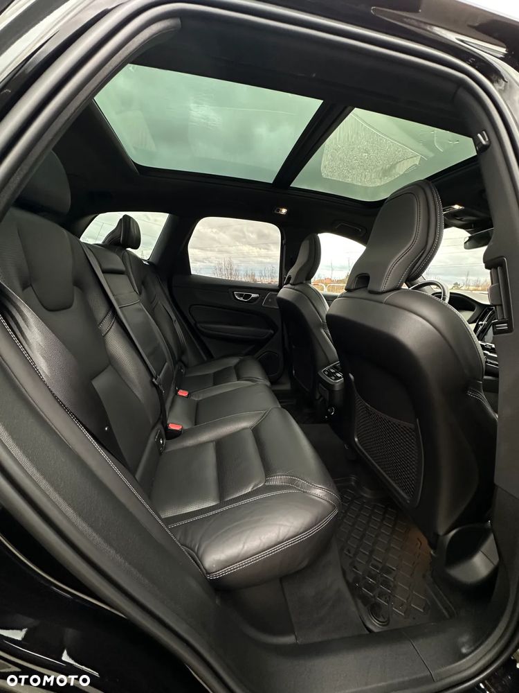 Volvo XC 60 B5 D AWD Geartronic Inscription - 8