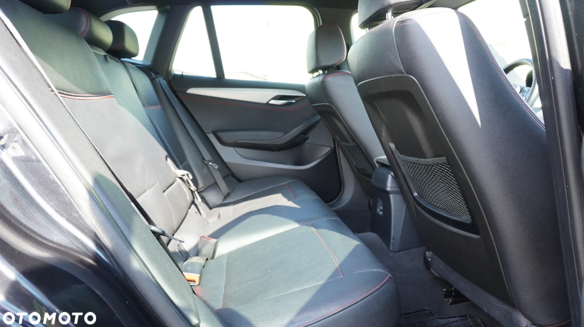 BMW X1 sDrive18d Sport Line - 13