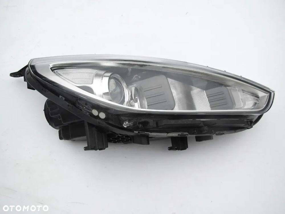 HYUNDAI i30 2017 2018 2019 Reflektor 10 PIN OE - 10