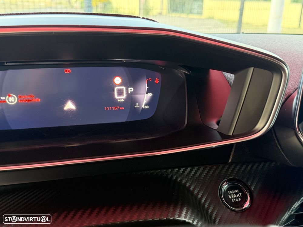 Peugeot 2008 1.2 PureTech GT EAT8 - 37