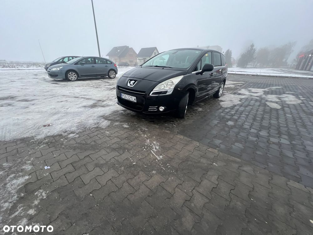 Peugeot 5008 - 1