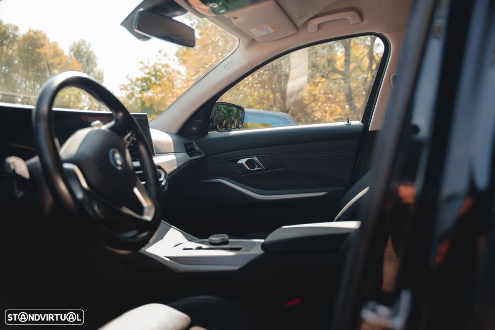 BMW 330 e Aut. - 16