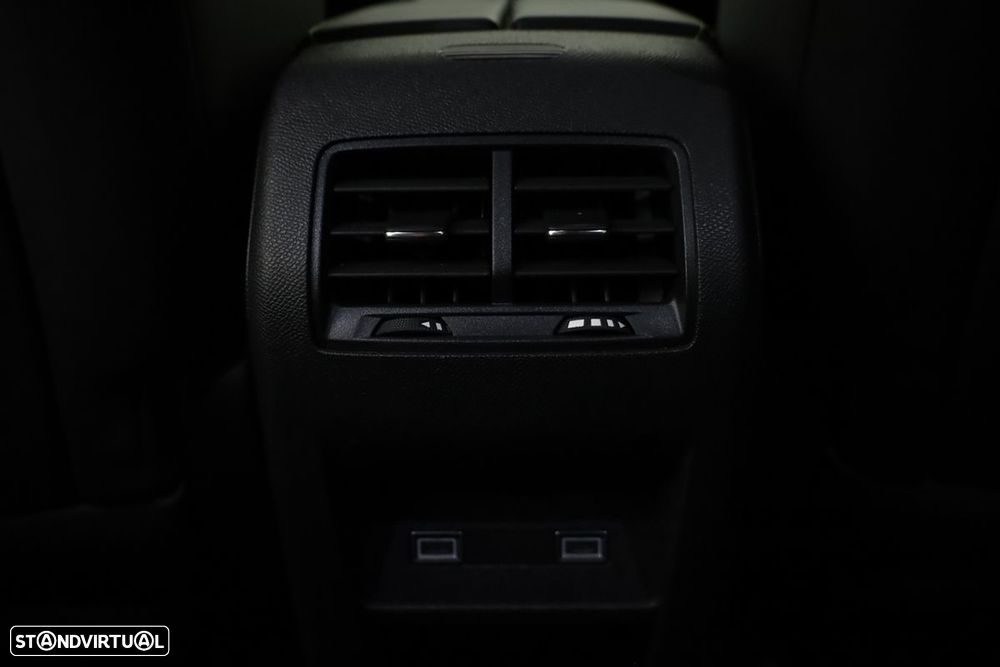 Peugeot 308 1.2 PureTech GT EAT8 - 22