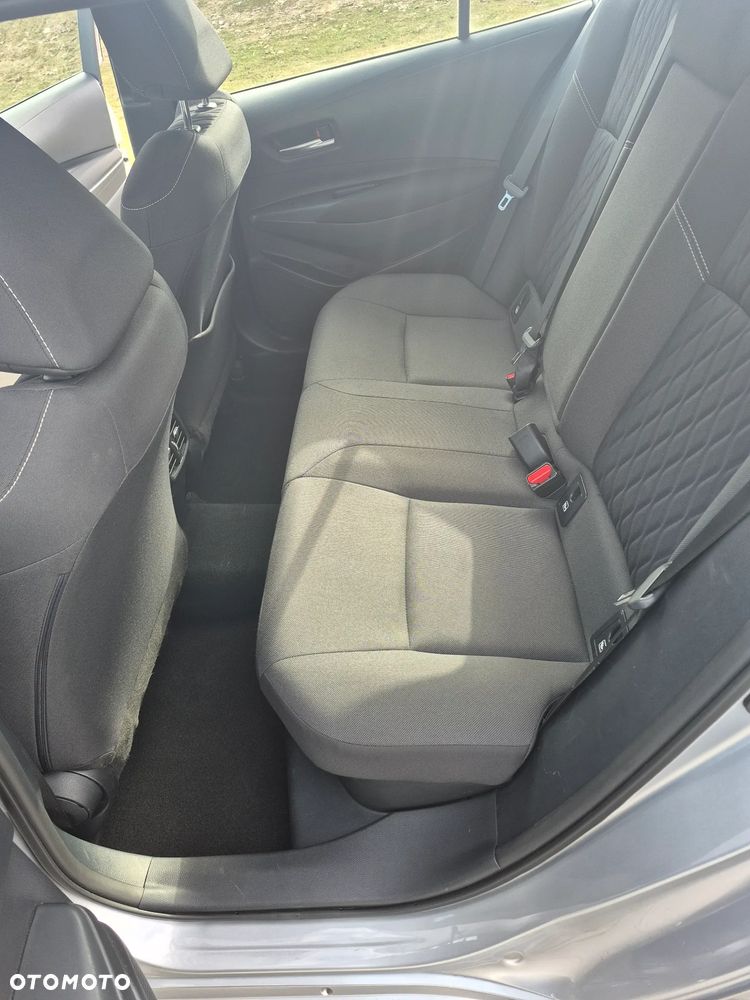 Toyota Corolla 1.8 Hybrid Comfort - 21