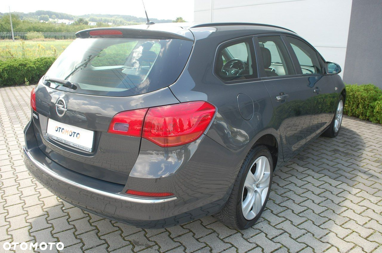 Opel Astra - 4