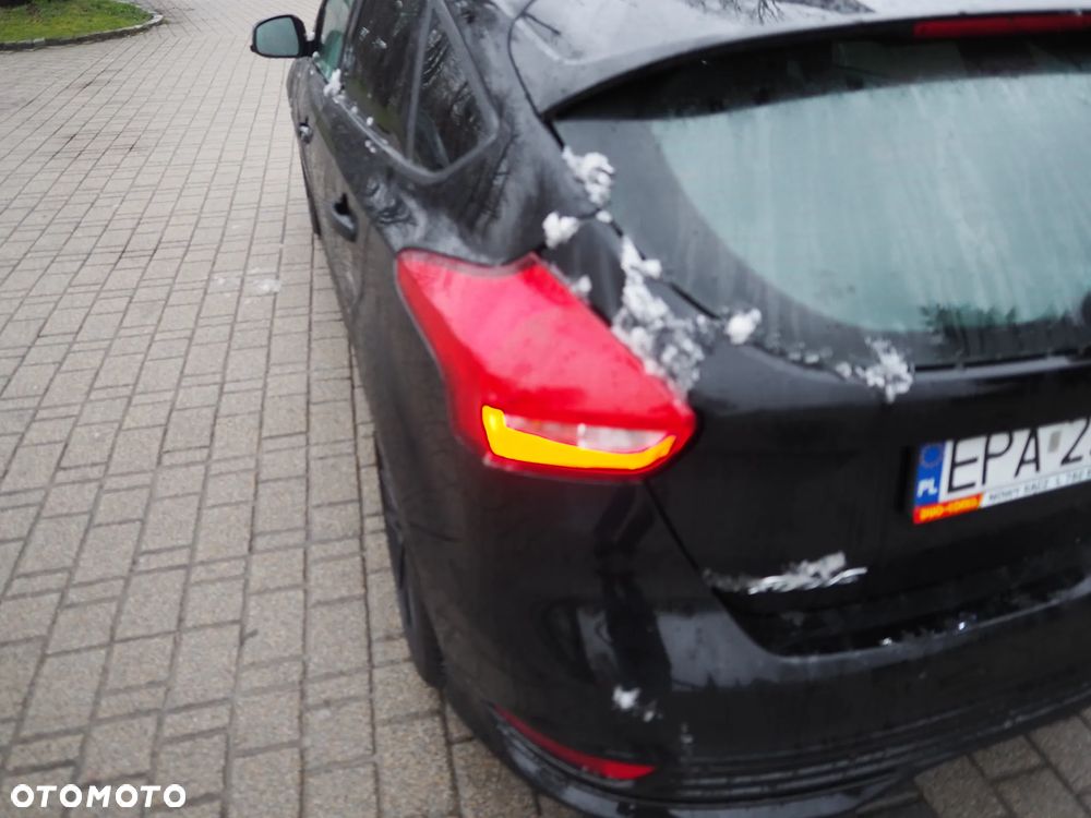 Ford Focus 2.0 TDCi ST-2 - 8