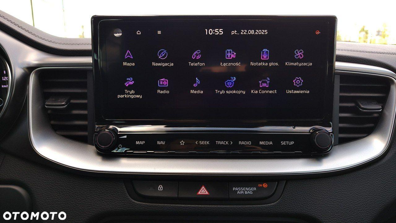 Kia Ceed - 21