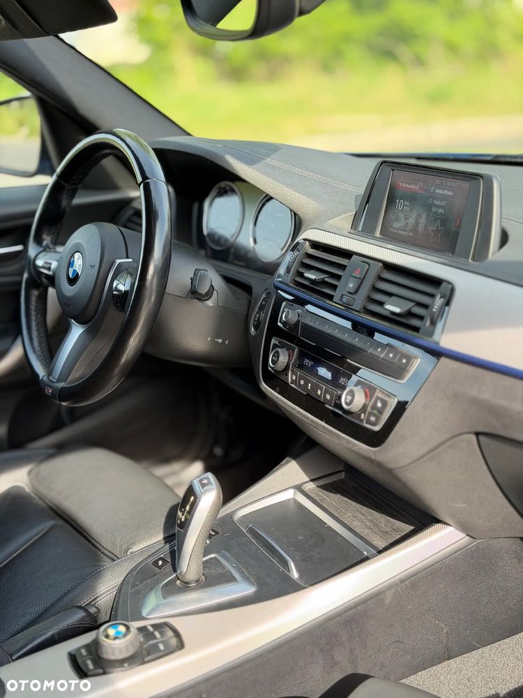 BMW Seria 1 118i Edition M Sport Shadow - 13